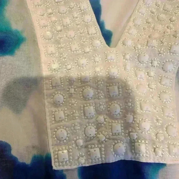 Michael Kors Beaded V-Neck White /Blue Blouse with draw string waist (L/XL) - Picture 14 of 16